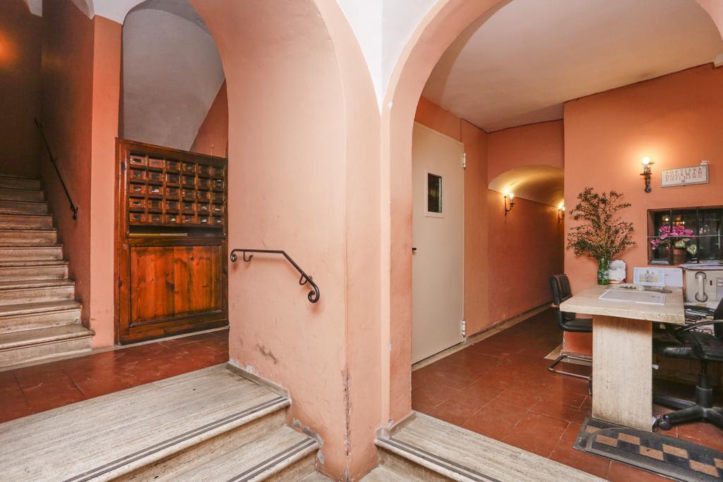 Pantheon Terrace Apartment โรม ภายนอก รูปภาพ