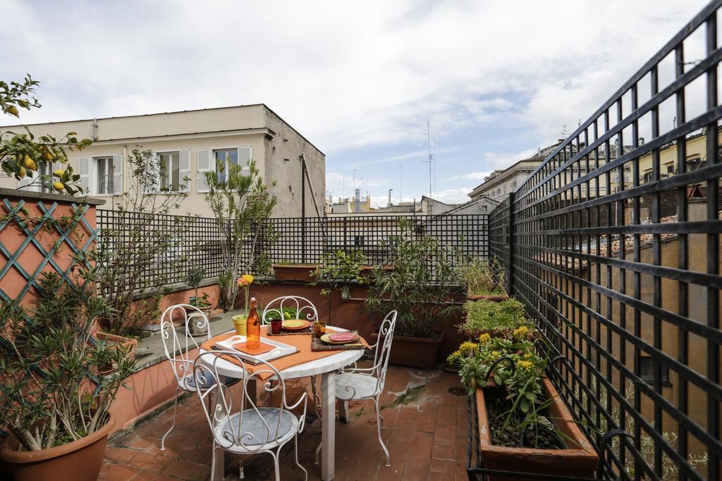 Pantheon Terrace Apartment โรม ภายนอก รูปภาพ